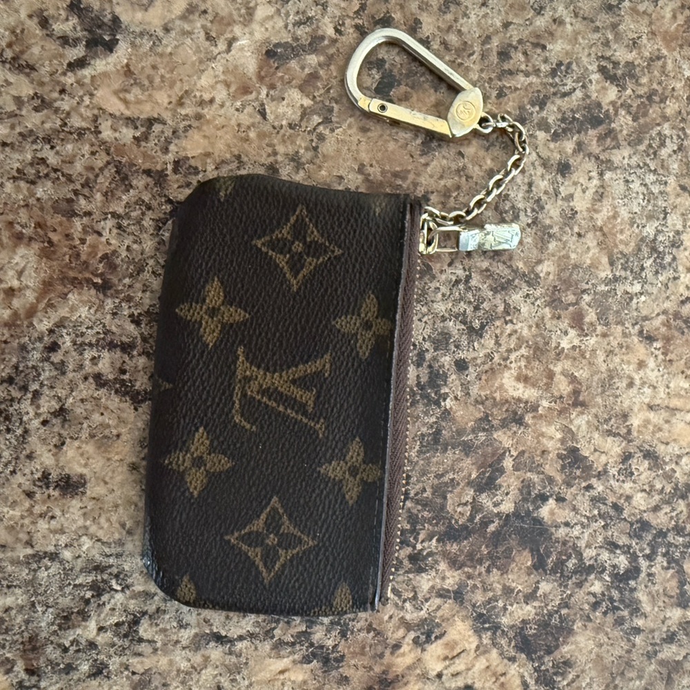 Louis Vuitton Brown Key Holder